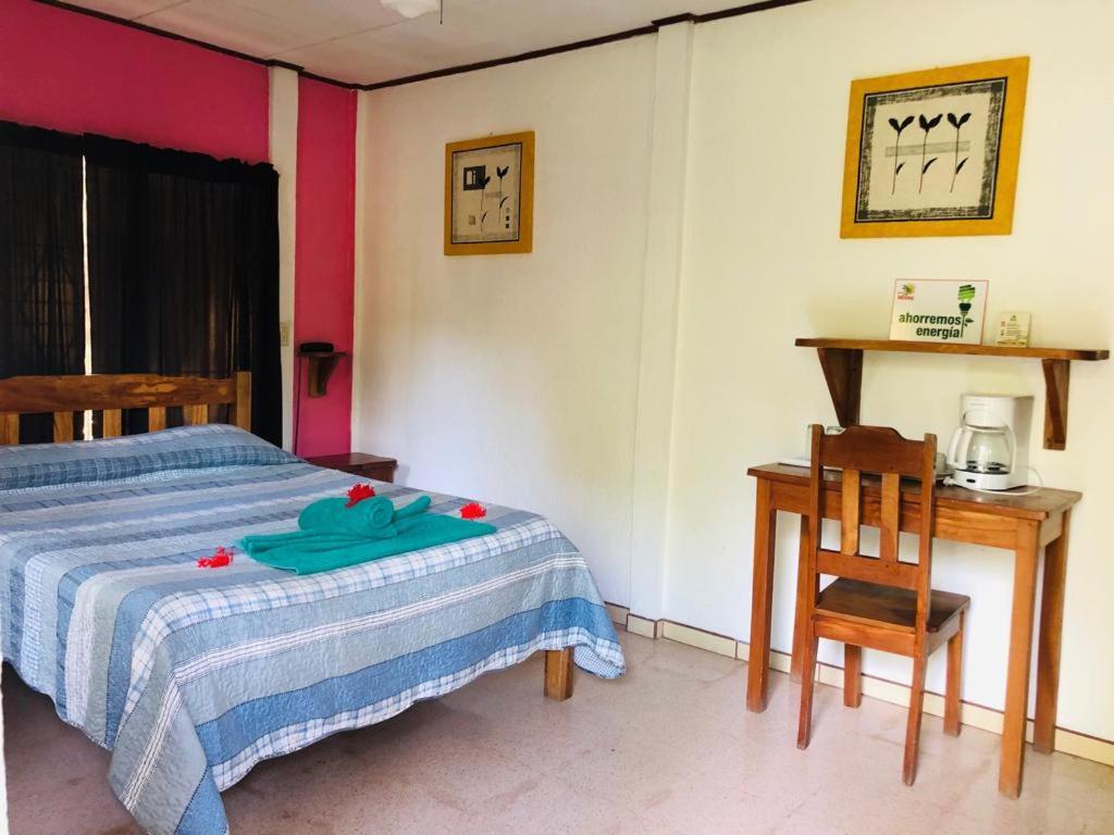 Hotel Isolina Beach Potrero  Eksteriør bilde